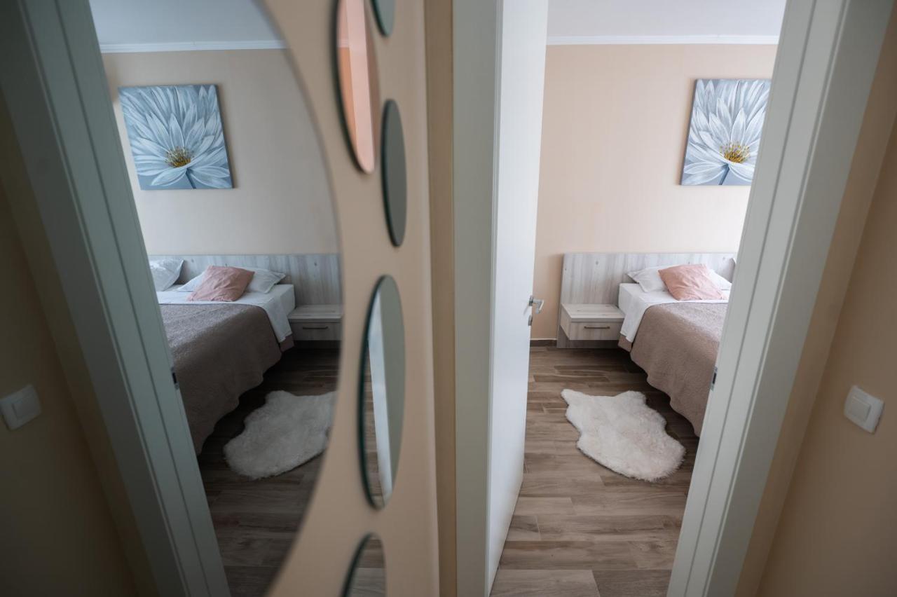 Blue Horizon Zara Apartment Luaran gambar